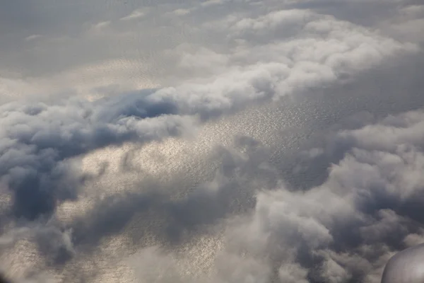 Céu com nuvens do topo — Fotografia de Stock