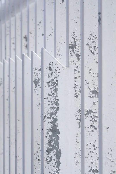 白地に描かれた金属製の柵の詳細 — ストック写真