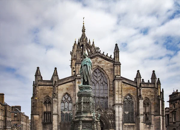Собор Святого Джайлза в Эдинбурге — стоковое фото