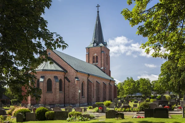 Rode bakstenen kerk Zweden — Stockfoto