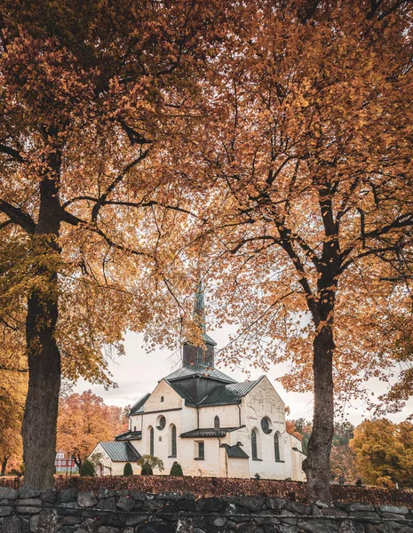 Medieval White Washed Church Skallinge Ostergotland Sweden — Stock Photo, Image