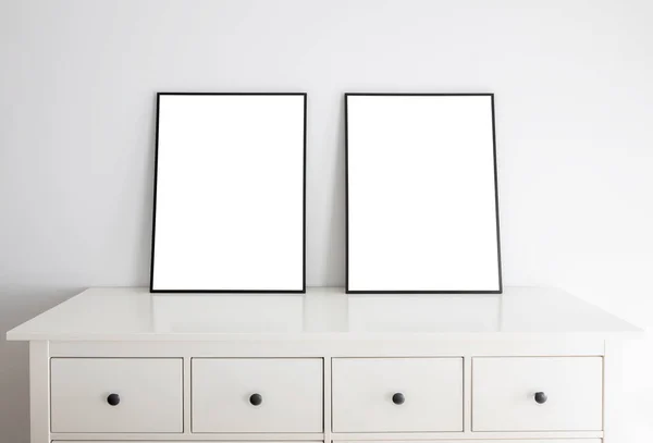 Lege Frames Voor Mock Staande Portait Mode Rechtenvrije Stockafbeeldingen