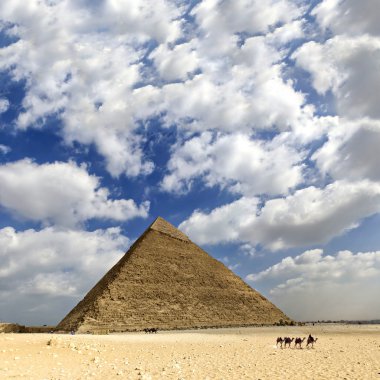 Great pyramid of Egypt clipart