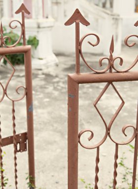 Tapınak kapıları