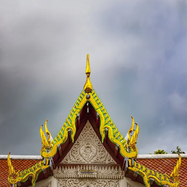 Tai templo telhado — Fotografia de Stock