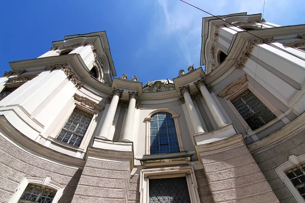 Slavný univerzitní kostel v Salcburku — Stock fotografie