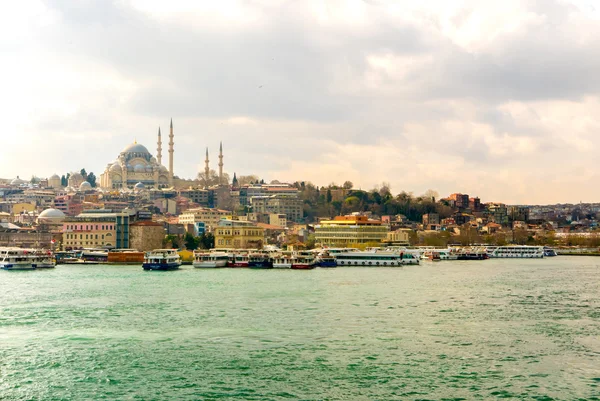 Vista del río Bósforo en Estambul — Foto de Stock