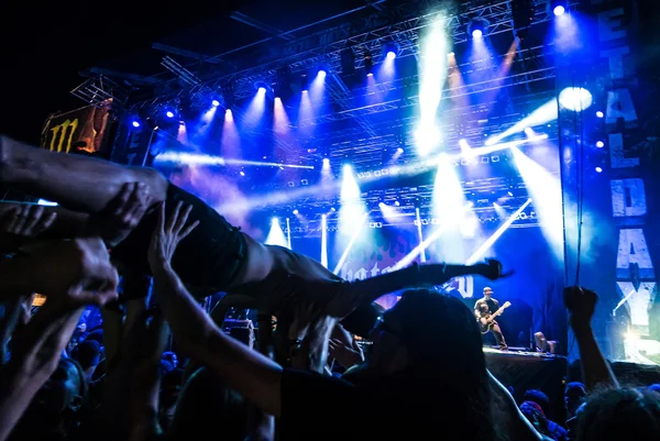 Hatebreed Moshpit and crowd surfing on the Metaldays in Tolmin — Stock Photo, Image