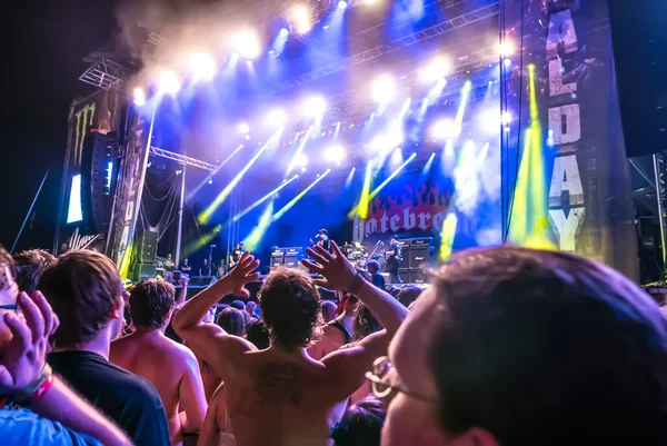 Hatebreed Moshpit and crowd surfing on the Metaldays in Tolmin — Stock Photo, Image