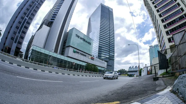Uitzicht op de wolkenkrabbers in Kuala Lumpur — Stockfoto