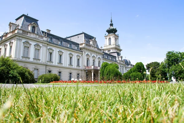 Famoso castillo en Keszthely — Foto de Stock