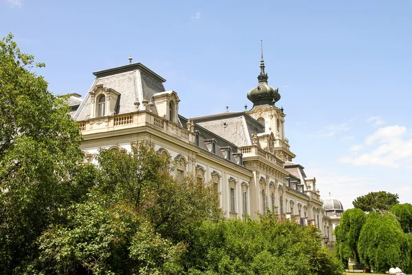 Famoso castillo en Keszthely — Foto de Stock
