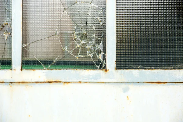 Jendela yang pecah — Stok Foto