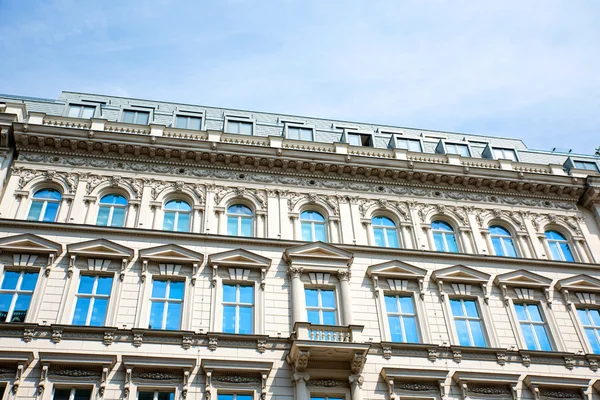 Arquitectura histórica en Viena — Foto de Stock
