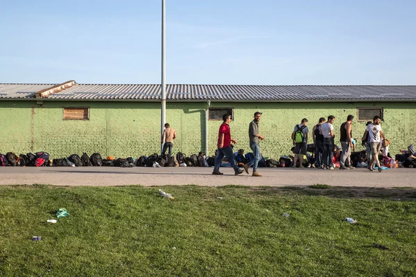 Cena do campo de refugiados em Tovarnik — Fotografia de Stock