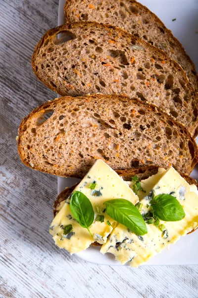 Sandwich with Roquefort cheese and dark bread — Stock Photo, Image