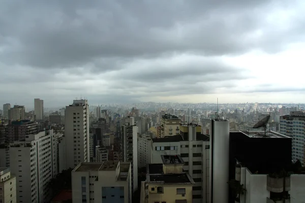 Sao Paulo manzarası üzerinden kirliliği — Stok fotoğraf