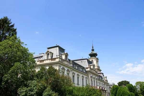 Famoso castillo en Keszthely — Foto de Stock