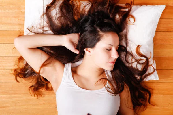 Relaxing on the floor — Stock Photo, Image