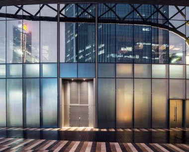 Kat platformu ve modern inşaat arka plan