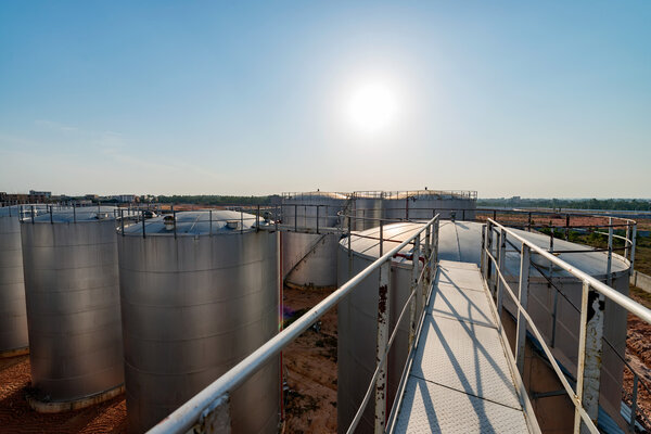 Oil tank in the refinery