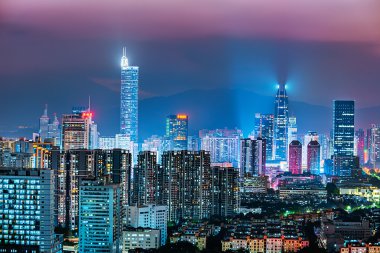 Shenzhen, Çin gece kentsel peyzaj