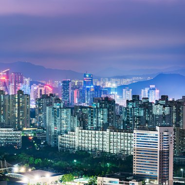 Shenzhen, Çin gece kentsel peyzaj