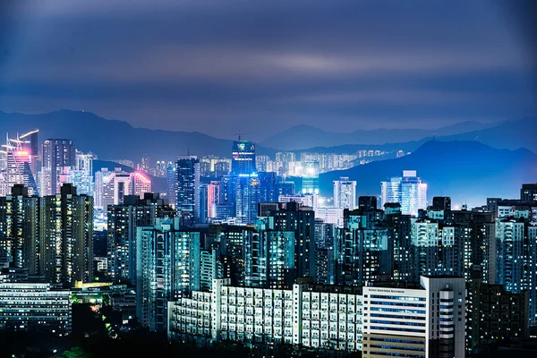 Urbane Landschaft in Nacht von Shenzhen, china — Stockfoto