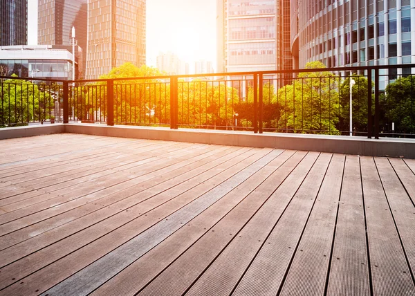 Office buildings and wooden platforms — Stock Photo, Image