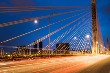 Guangzhou Köprüsü