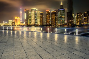 meydanda shanghai