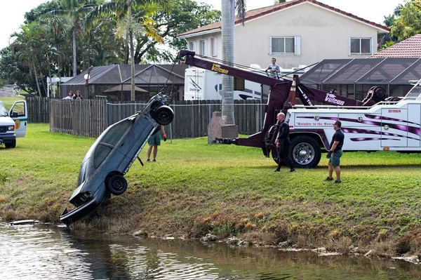 Car retrieval Stock Picture