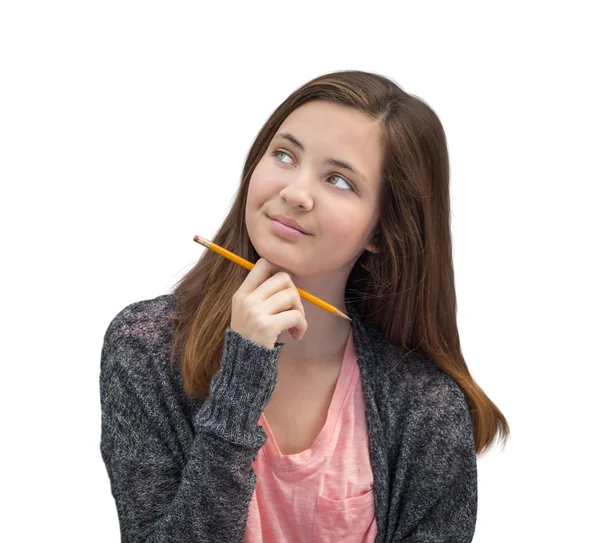 Прекрасная девочка смешанной расы, мыслящая карандашом — стоковое фото