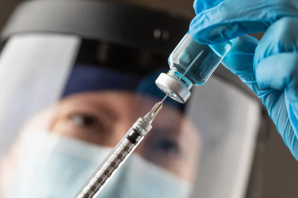 Doctor Nurse Wearing Surgical Gloves Holding Vaccine Vial Medical Syringe — Stock Photo, Image