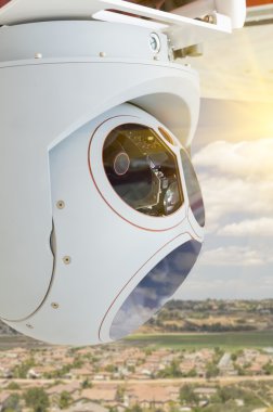 Drone kamera ve sensör Pod modülü mahalle yukarıda closeup
