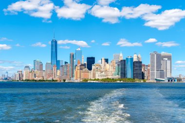Downtown Manhattan gün güneşli yaz manzarası