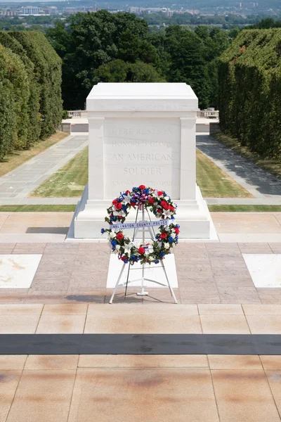 The Tomb of the Unknown at Arlington National Cemetery — Stock Photo, Image