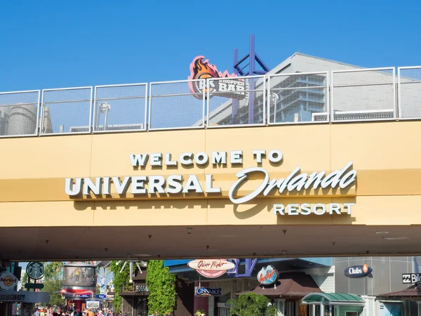 Sign welcoming visitors to Universal Orlando Resort — Stock Photo, Image