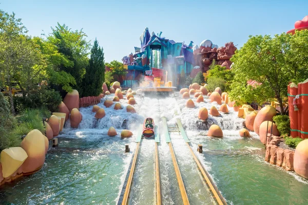 Wasserfahrt bei Universal Studios Inseln des Abenteuers — Stockfoto