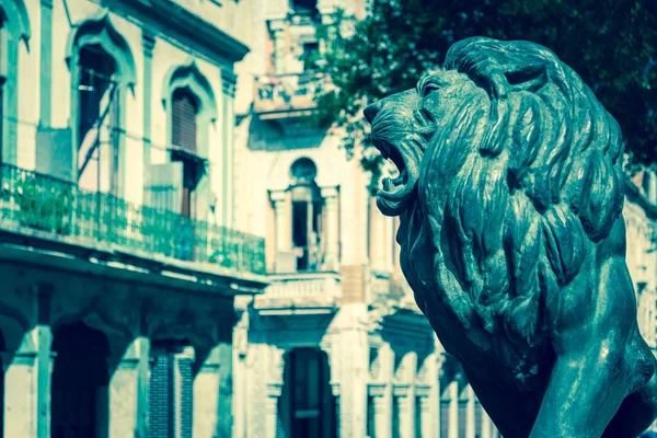 Paseo del Prado street in Old Havana — Stock Photo, Image