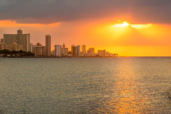 Krásný západ slunce v Havaně — Stock fotografie