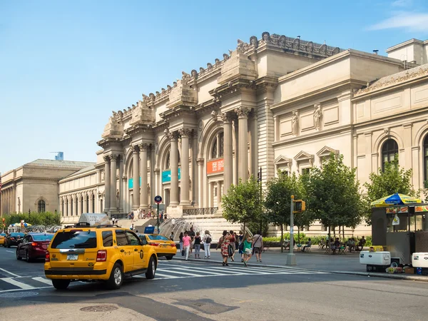 Метрополитен-музей в Нью-Йорке — стоковое фото