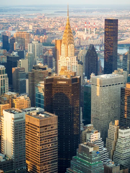 Gün batımında New York 'un hava manzarası