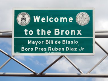 New York'taki Bronx sokak işareti hoş geldiniz