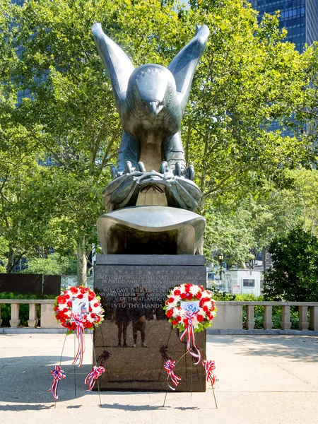 The East Coast Memorial at Battery Park in New York — Stock Photo, Image