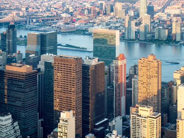 Вид с воздуха на Нью-Йорк, включая штаб-квартиру ООН — стоковое фото