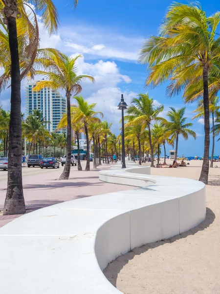 A praia em Fort Lauderdale, na Flórida — Fotografia de Stock