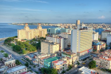 Havana'nın panoramik manzaralı bir şehir manzarası