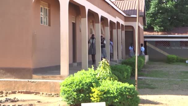 Niet Geïdentificeerde Studenten Maranatha High School Kampala Hoofdstad Van Oeganda — Stockvideo