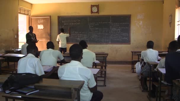 Étudiants Non Identifiés Portant Des Masques Protection Raison Pandémie Coronavirus — Video